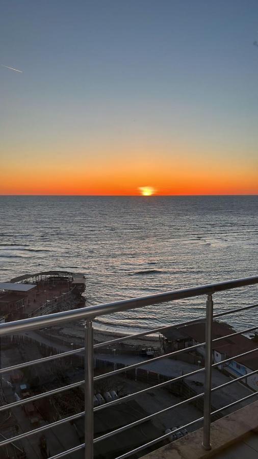 Currila Modern Luxury Stunning Views Apartmán