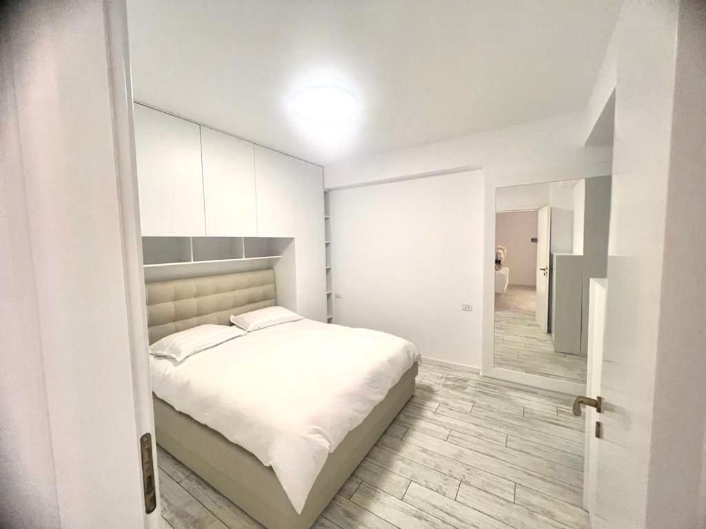 Currila Modern Luxury Stunning Views Durrës