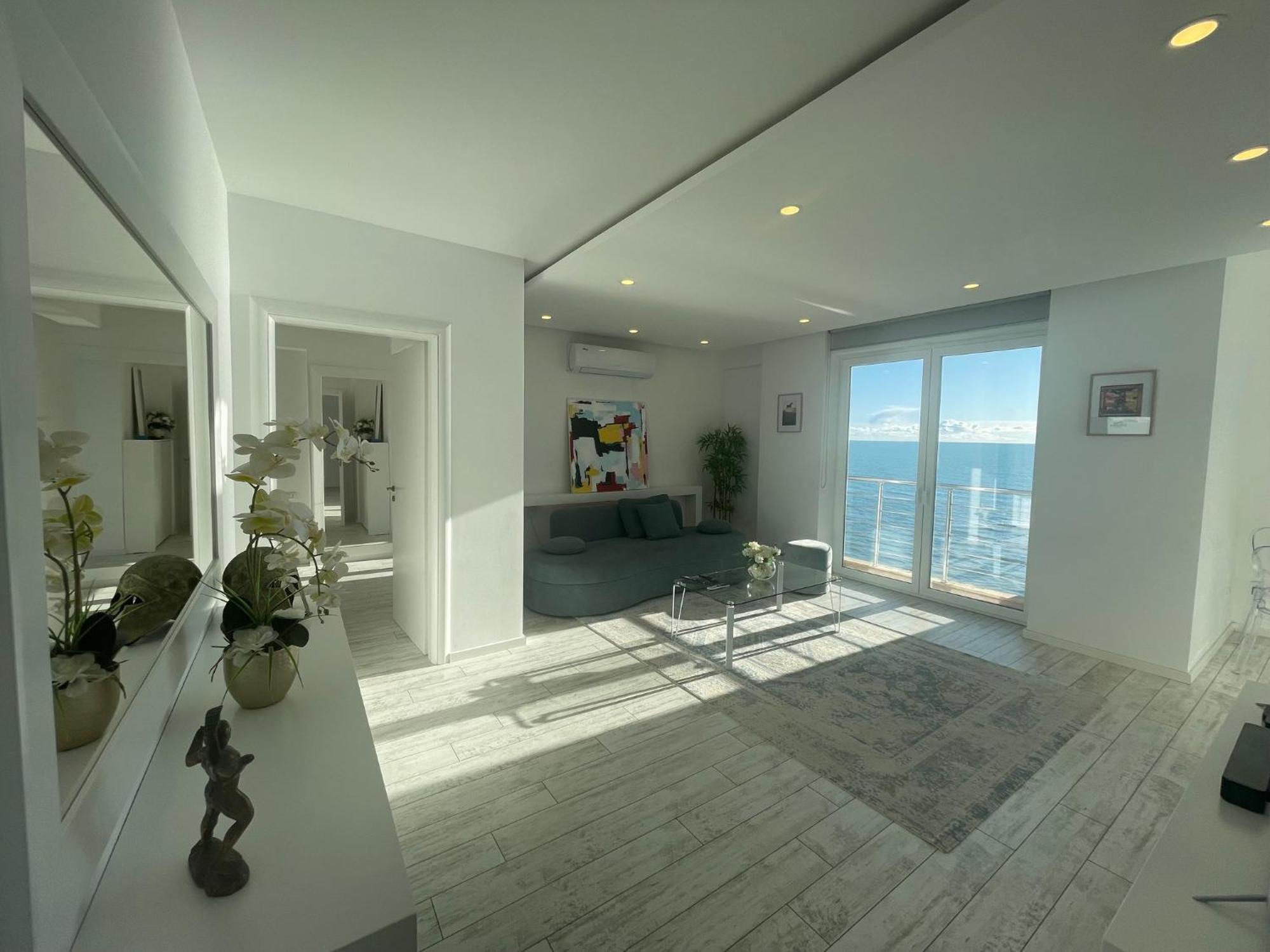 Currila Modern Luxury Stunning Views * Durrës